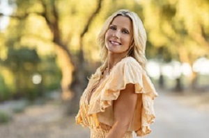 Sara Landon