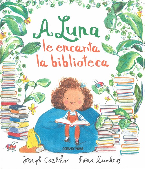 A Luna le encanta la biblioteca