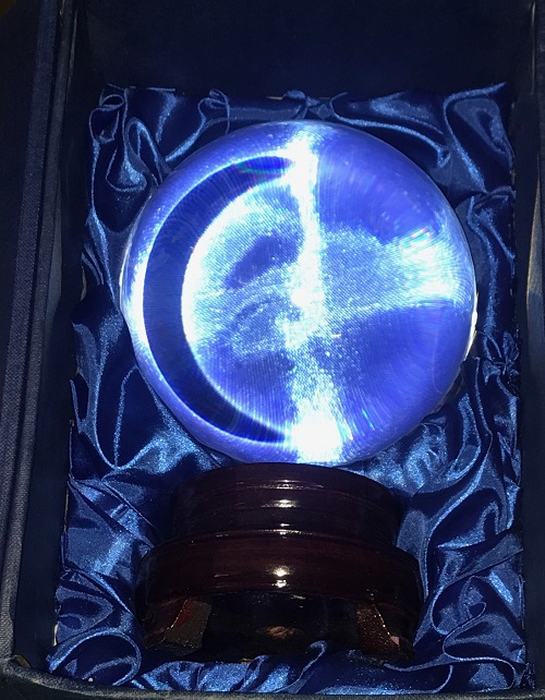 
            Bola de cristal 